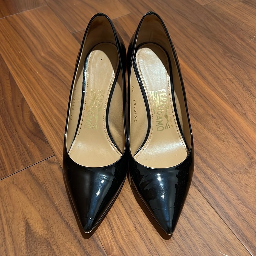 Salvatore Ferragamo Black Patent Leather Pump Heels